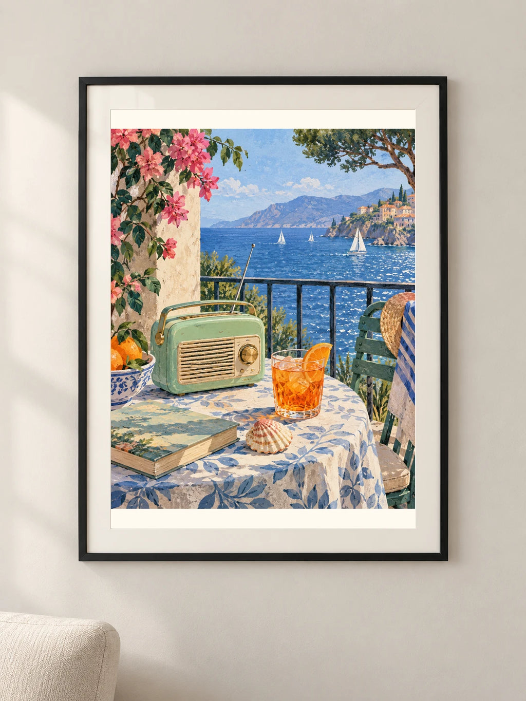 רדיו מול הים — תמונה לבית — framed — minimal-room-v3
