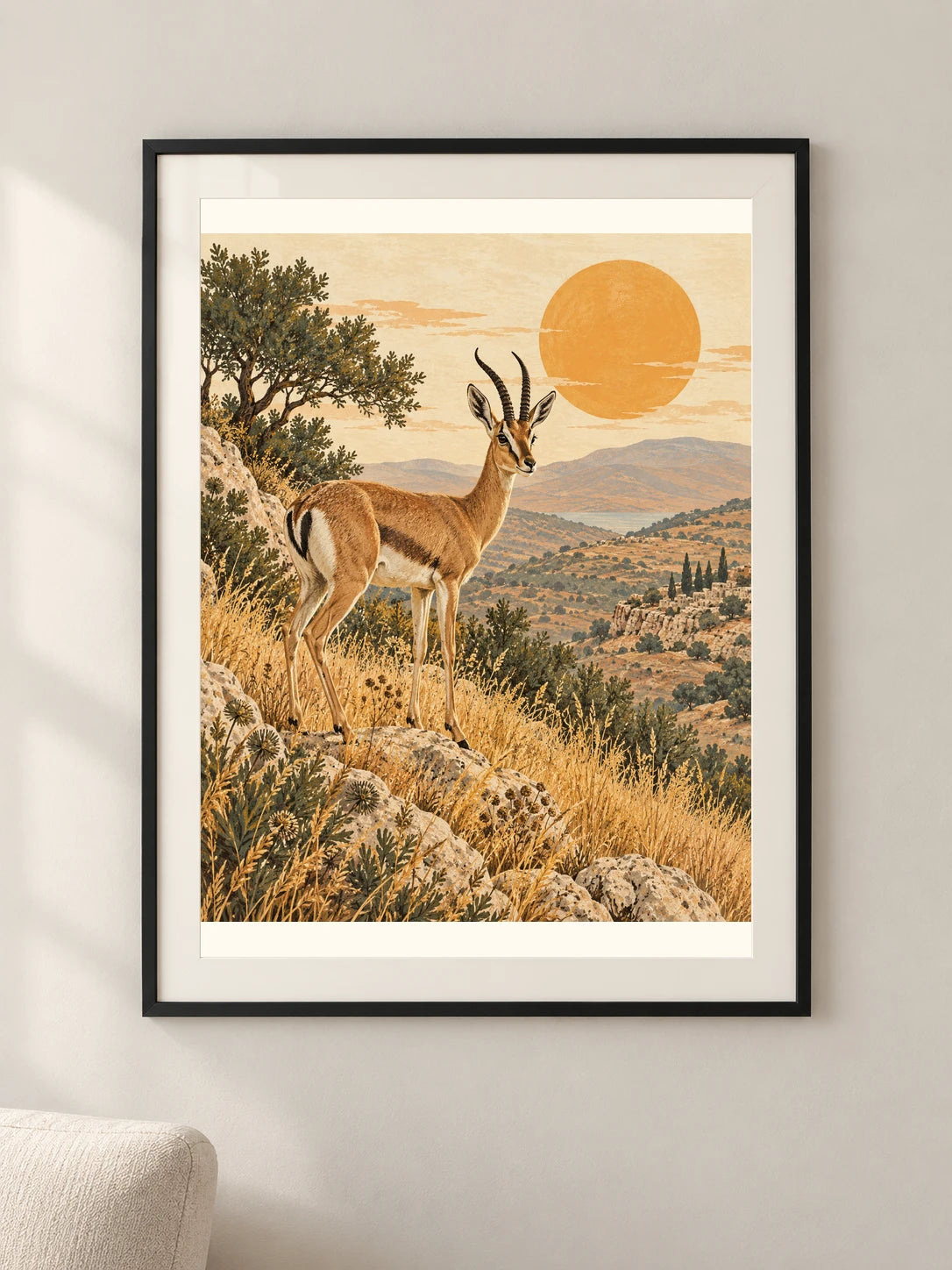 צבי בשעת זהב — תמונה לבית — framed — minimal-room-v3
