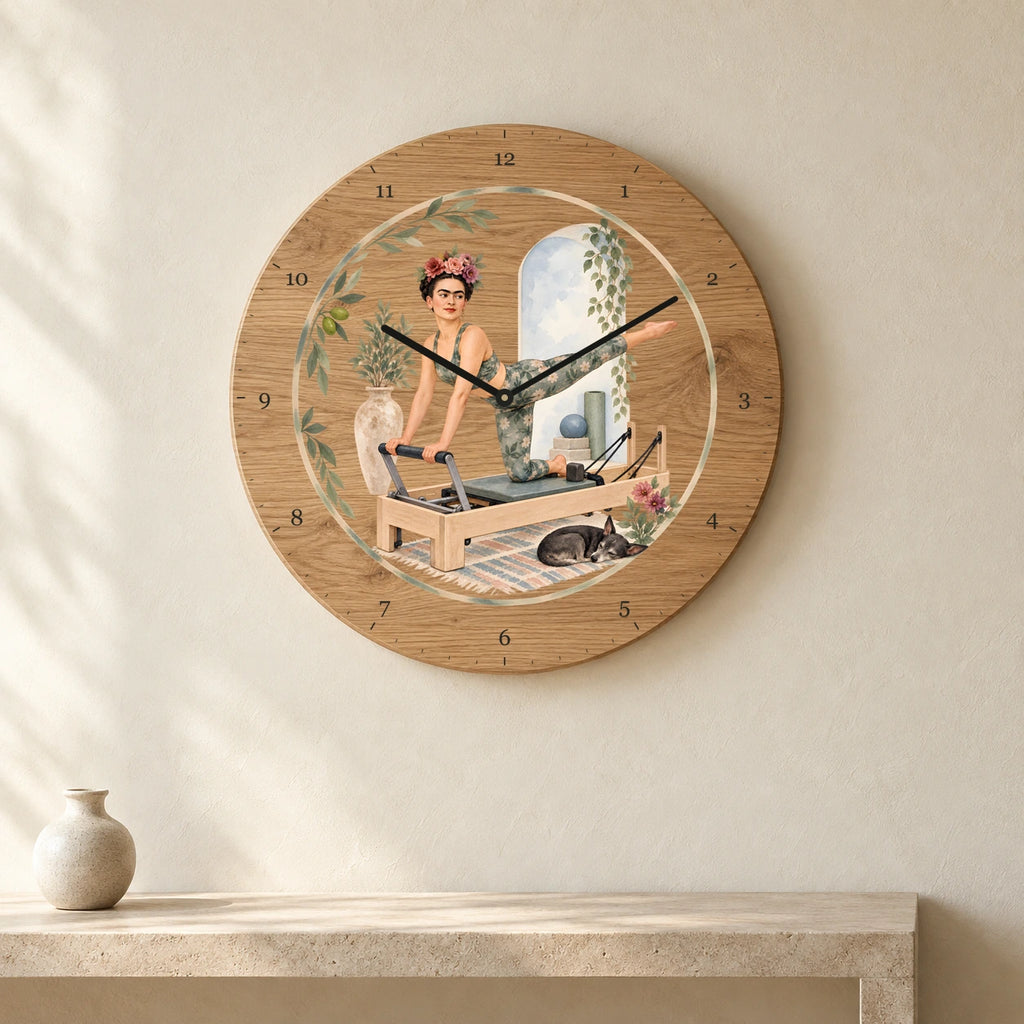 שעון עץ — פרידה בפילאטיס — room — oak-clock-room-v1
